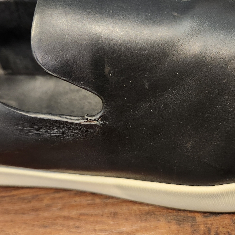 Women's Vince Leather Slip-On Loafer size 7.5 - Picture 4 of 14
